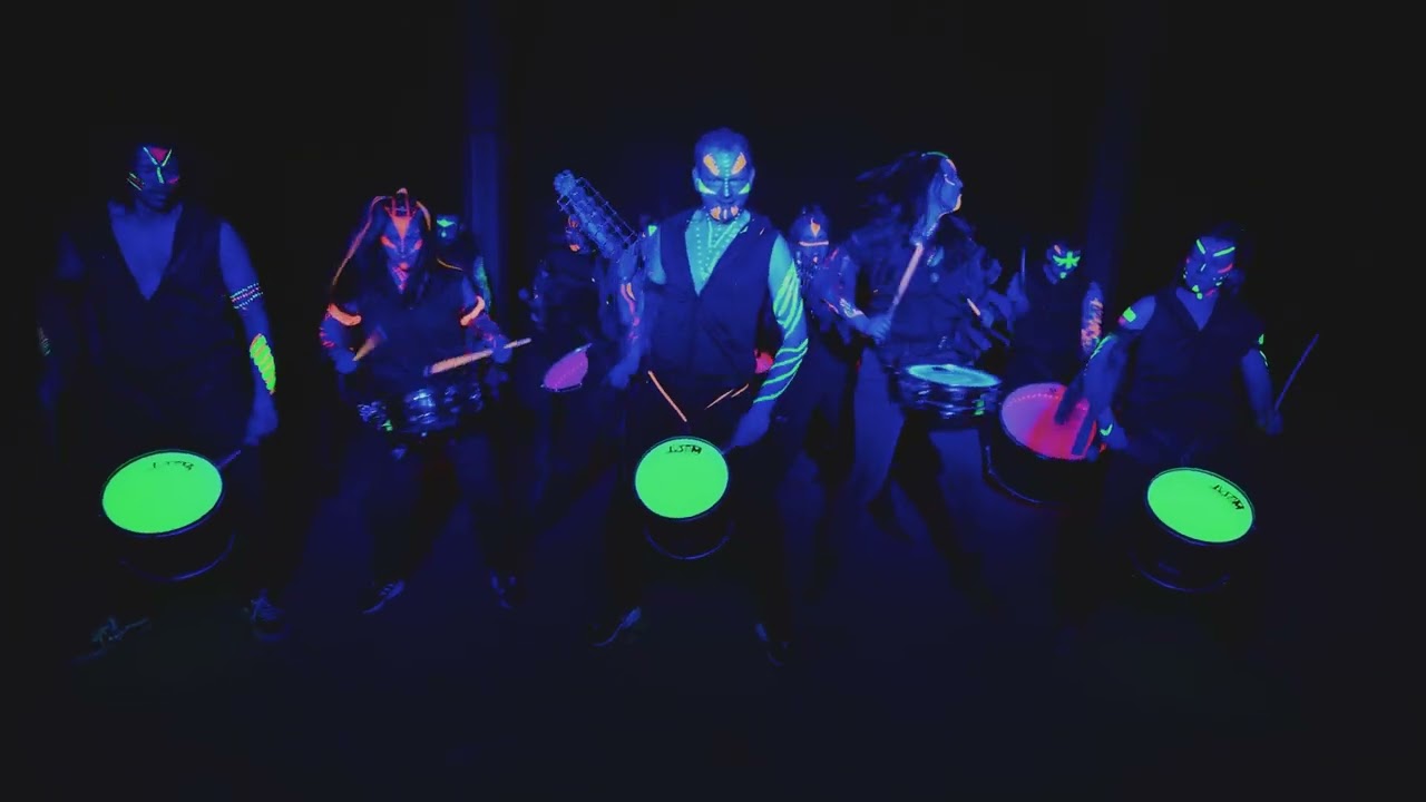 Videostill: Sparks in the Night